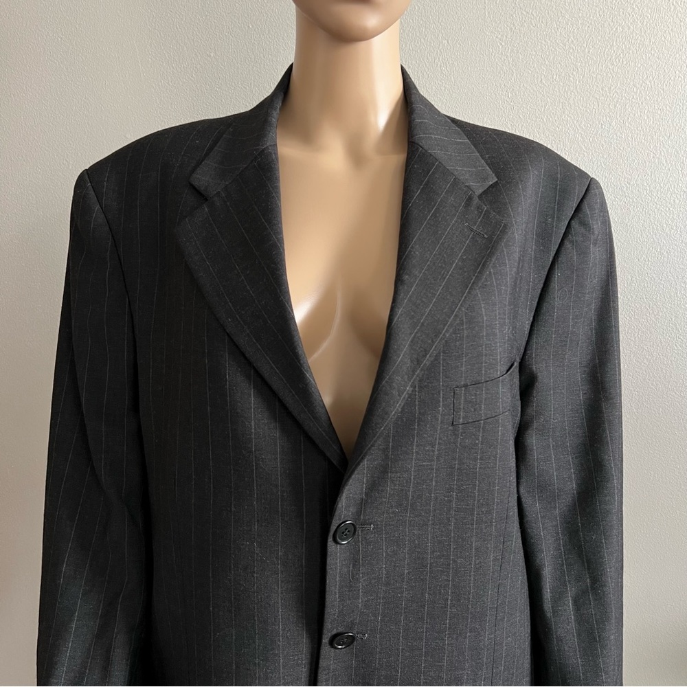 Vintage Valentino 100% Wool Jacket Blazer Dark Gray Pinstripes Size 52 42 Reg - Picture 3 of 13